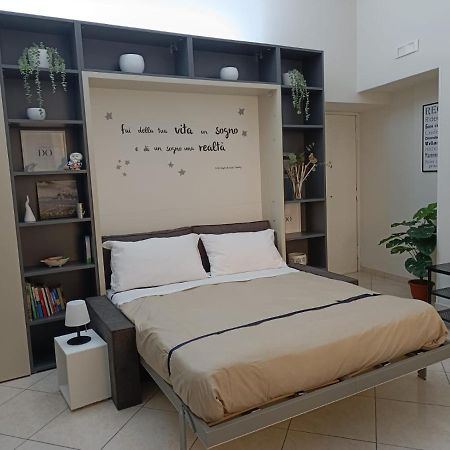 Domusmadre Apartment Naples Luaran gambar