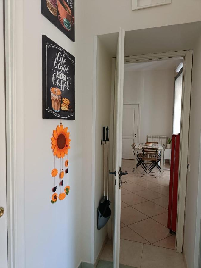 Domusmadre Apartment Naples Luaran gambar